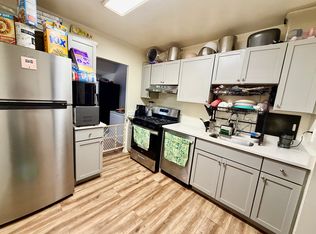 19439 Brassie Pl APT 304, Montgomery Village, MD 20886