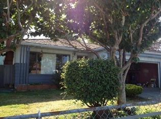 3304 17th St, Eureka, CA 95501