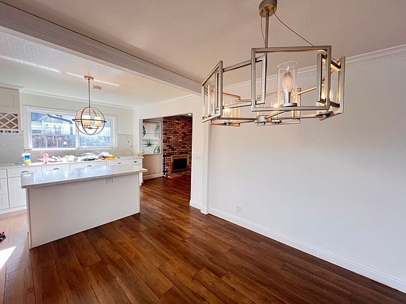 2nd image of 6696 Tannahill Dr