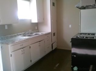 1250 W Latham Ave APT 2, Hemet, CA 92543
