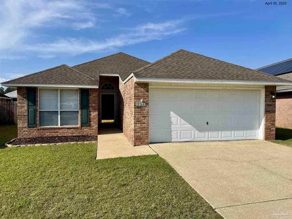 3960 Sunny Manor Cir, Milton, FL 32583