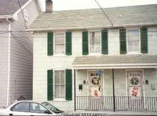 150 W North St, Waynesboro, PA 17268
