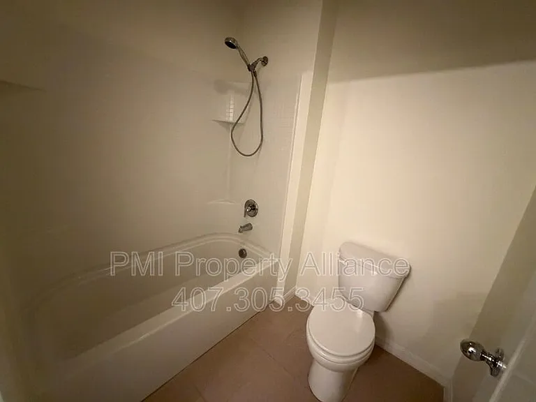 131 Bella Dr — Photo 24