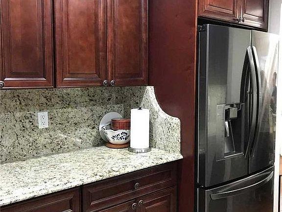 4th image of 22141 59th Ave Fl 1ST