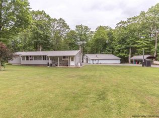 40 Van Buskirk Rd, Saugerties, NY 12477