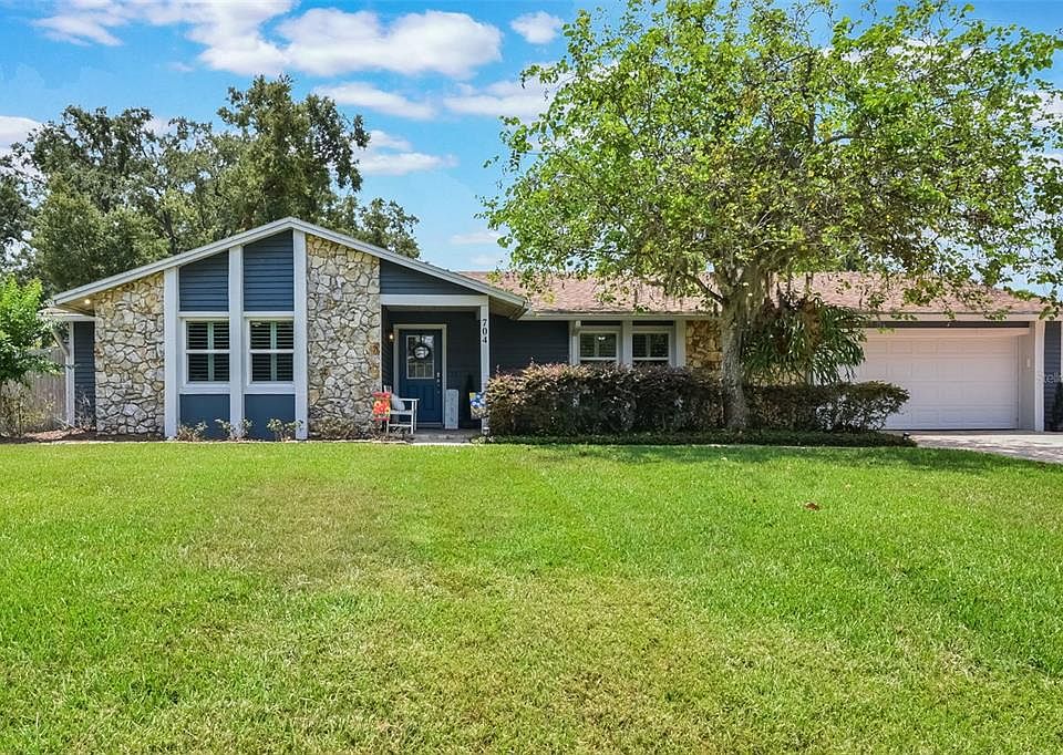 1st image of 704 TANGERINE COURT