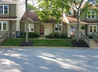 1003 Saint Michaels Ct, Chester Springs, PA 19425