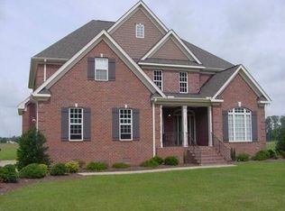 148 Edgebrook Dr, Greenville, NC 27858