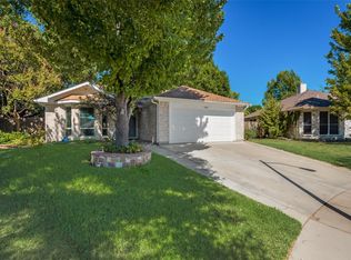 1912 Winding Ridge Trl, Grand Prairie, TX 75052