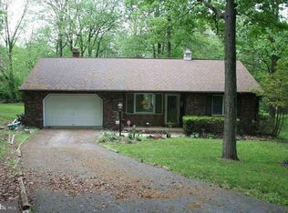 2095 Cedar Rd, Elizabethtown, PA 17022