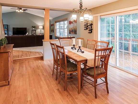 One step down into the dining area with nice architectural details