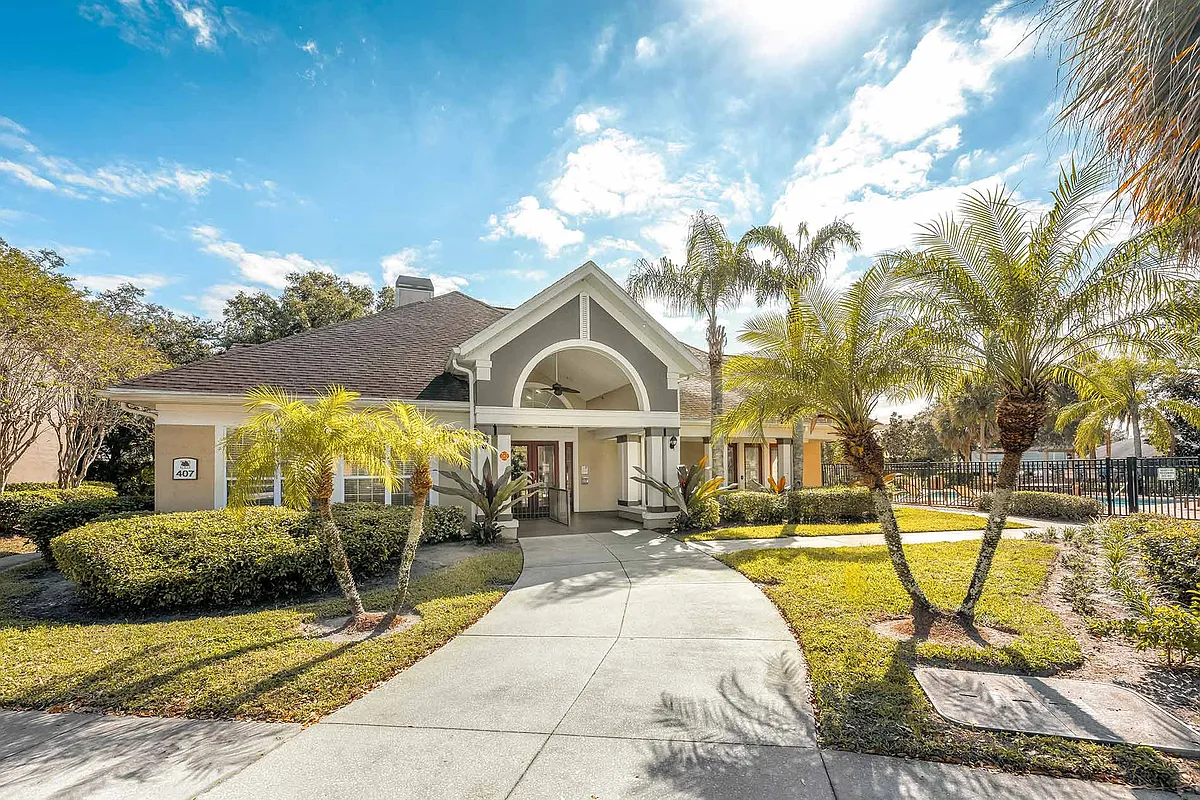 Building Photo - Alafaya Woods