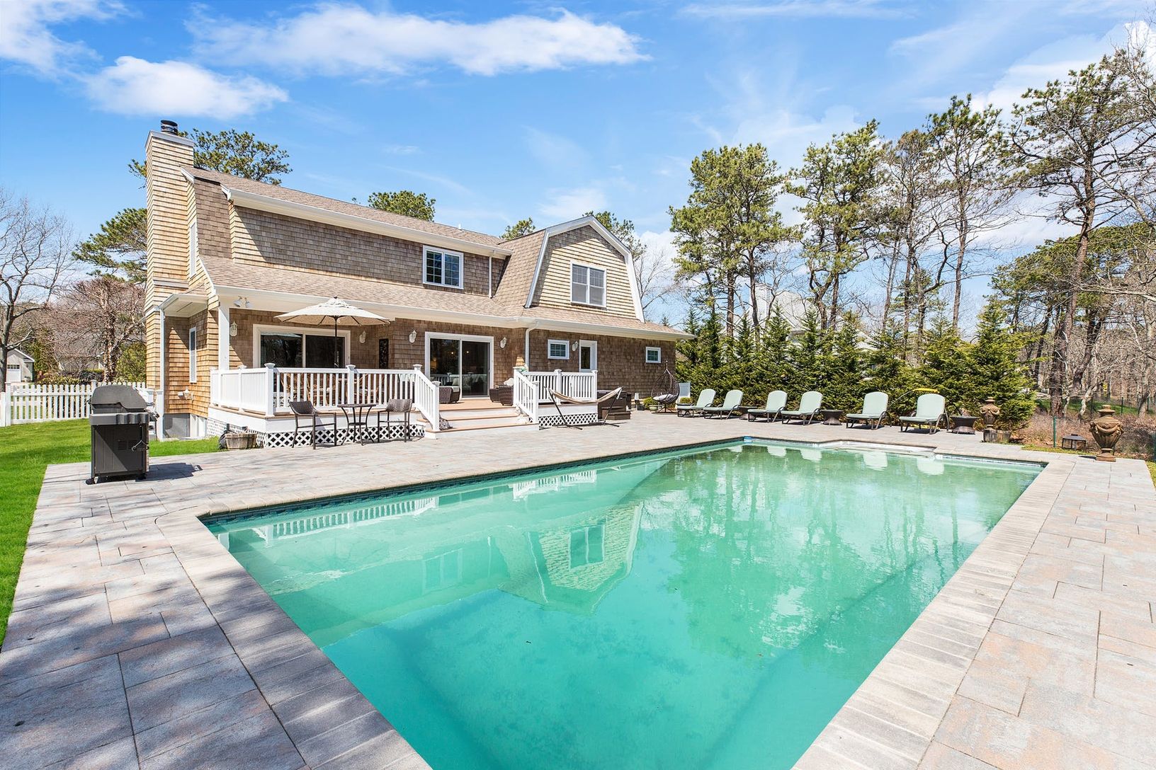  Heated Pool