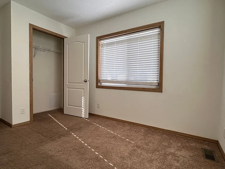 Cedar Terrace — Photo 16