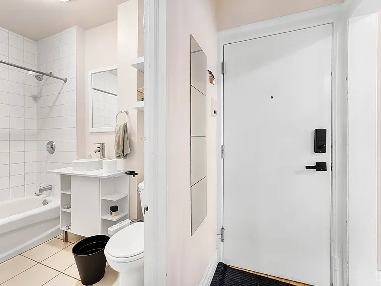 140 Stewart St #4 — Photo 9
