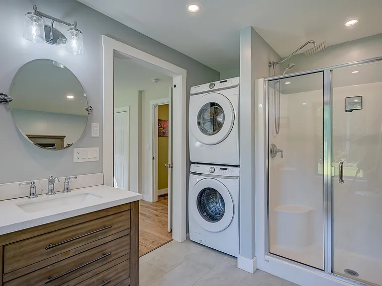 419 Winter Rd — Photo 15