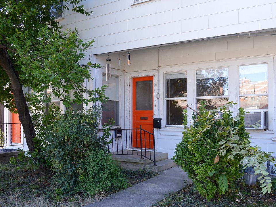 1st image of 212 Sawyer Ave