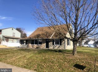 158 Cobalt Ridge Dr S, Levittown, PA 19057