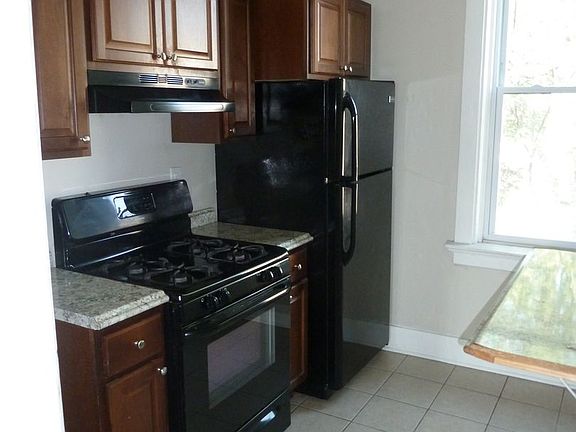 4th image of 926-928-930 S 2nd St #928A