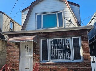 7 Casper Ct, Jersey City, NJ 07305