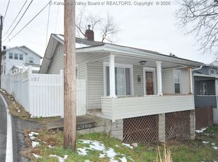 107 Hinton Ter, Charleston, WV