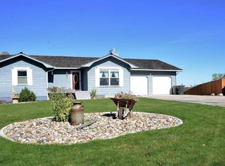 2911 Fitzpatrick Ct, Gillette, WY 82718