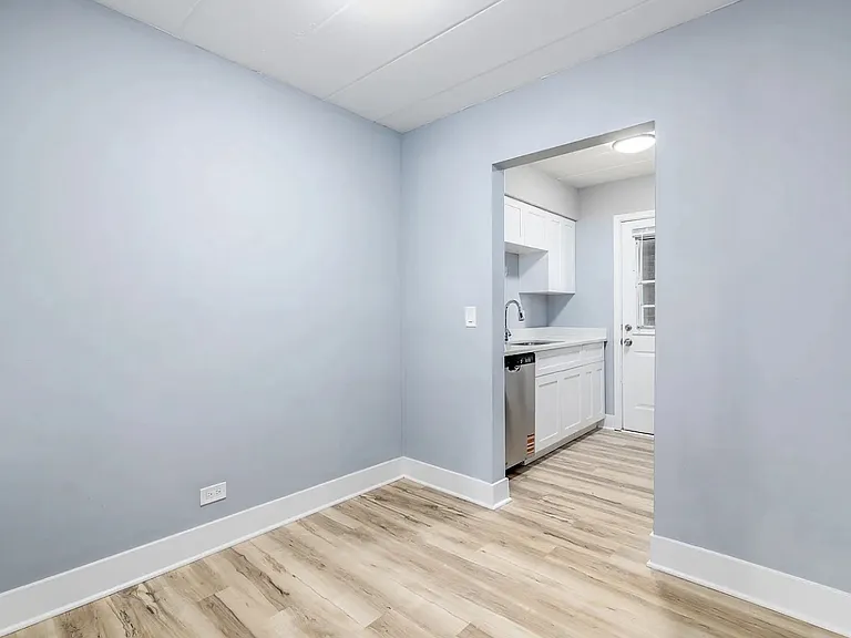 314 Wilson Ave #B — Photo 6