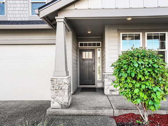 2nd image of 8833 N Appleton Cir