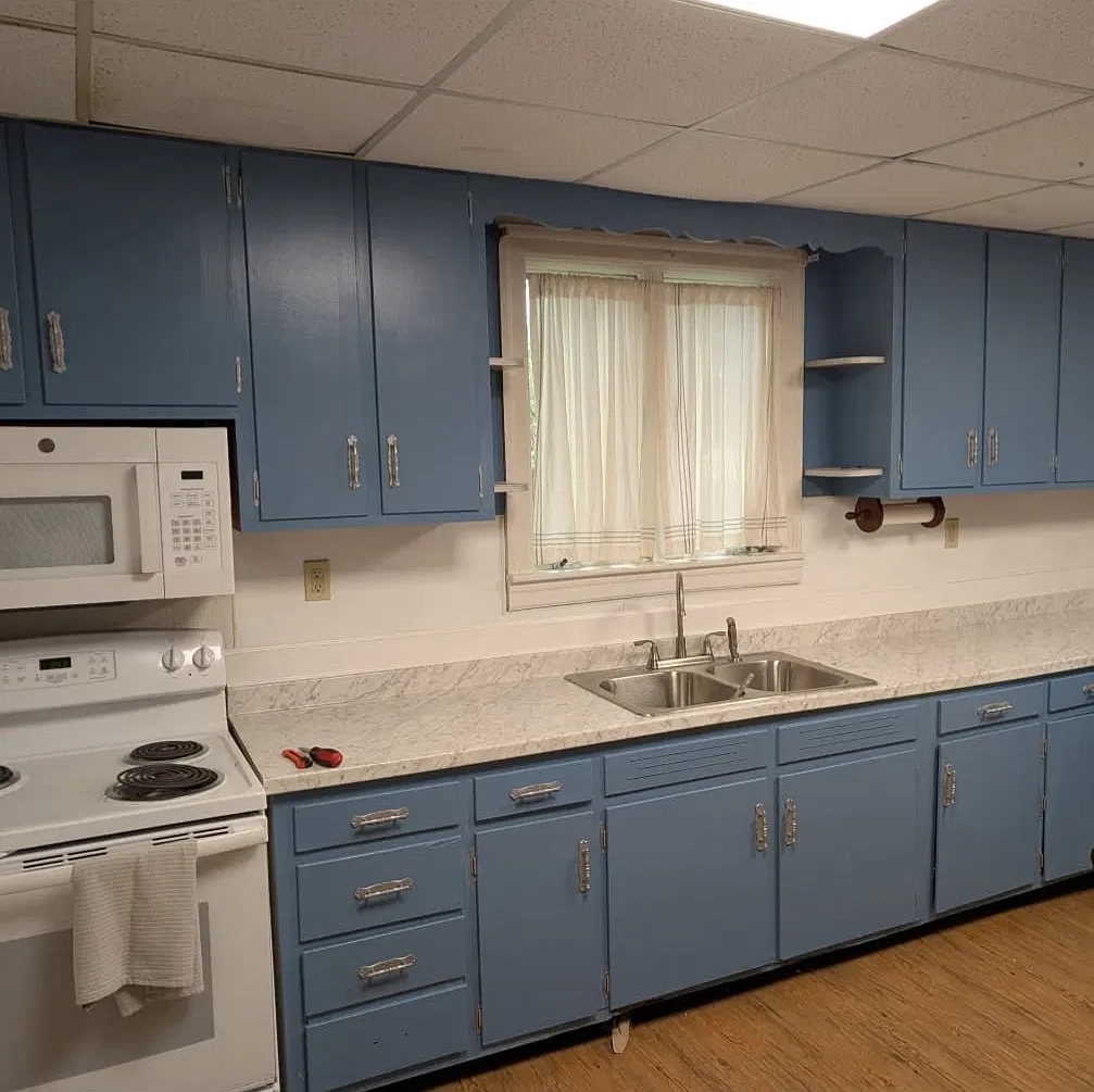 6 bed, 2500 sqft, $3,000 — Photo 3