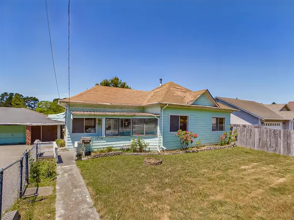 1774 Rohnerville Rd, Fortuna, CA 95540