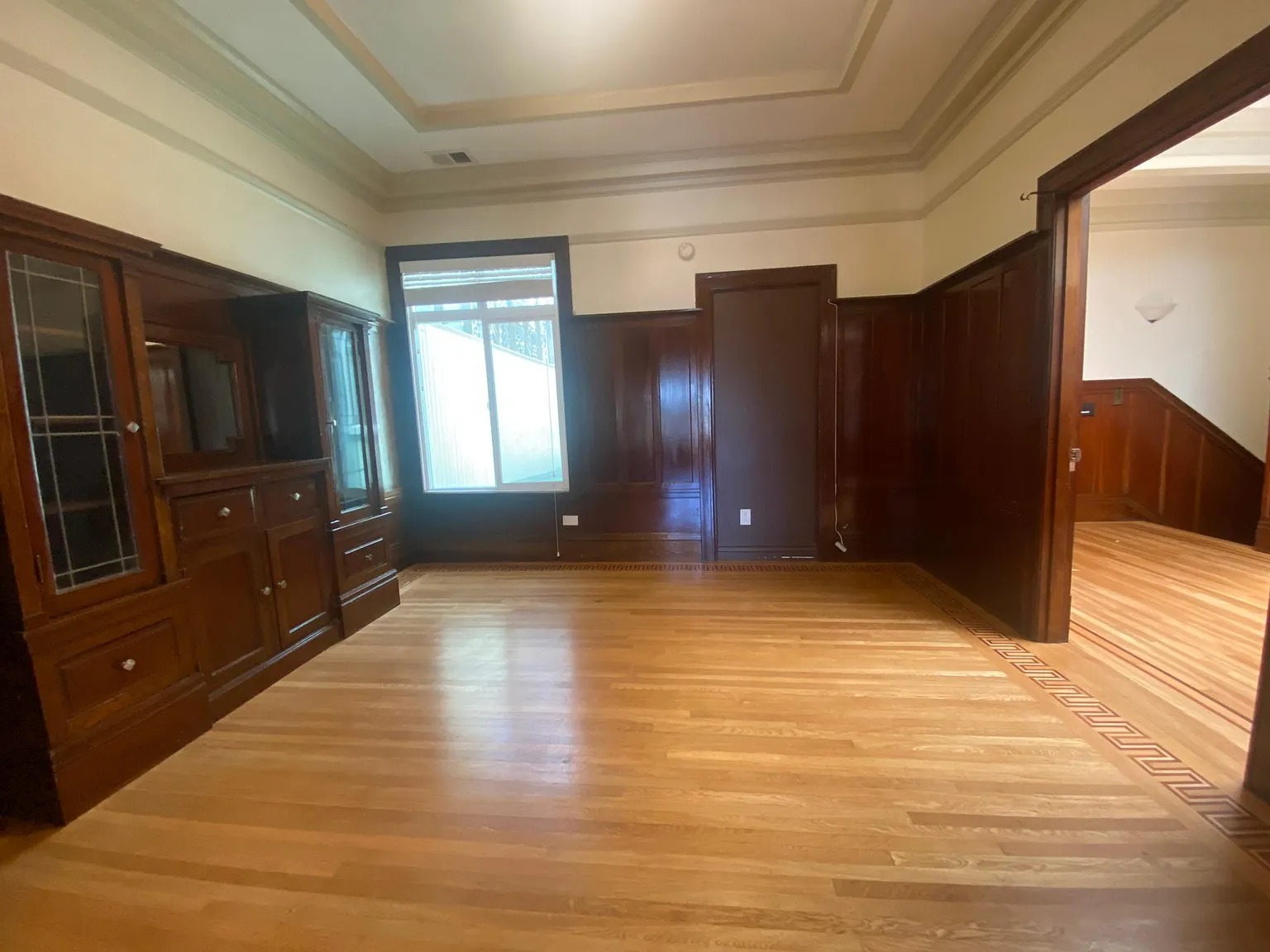 4 bed, $7,500 — Photo 3