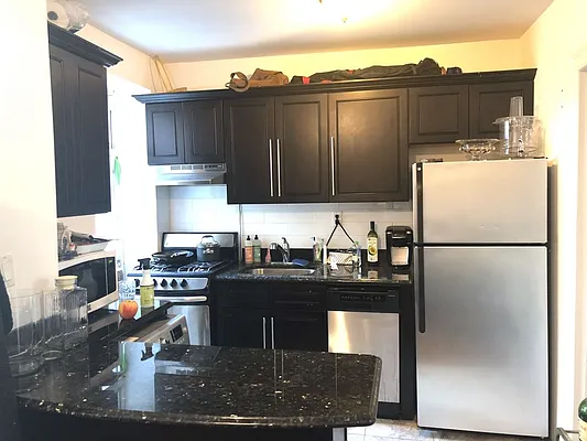 Rented by REAL New York | media 11