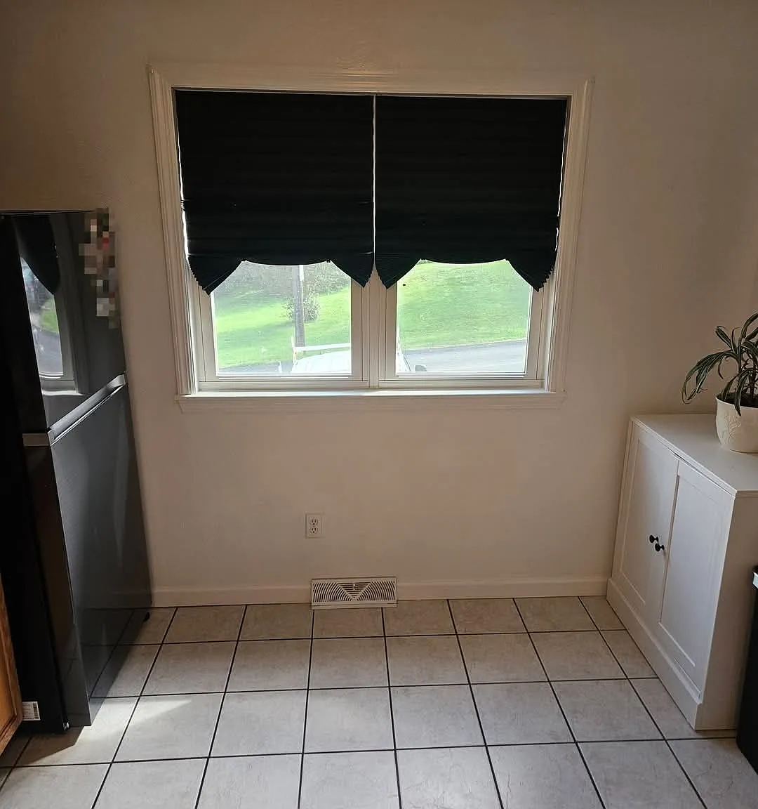 3 bed, 2.5 bath, $1,400 — Photo 4