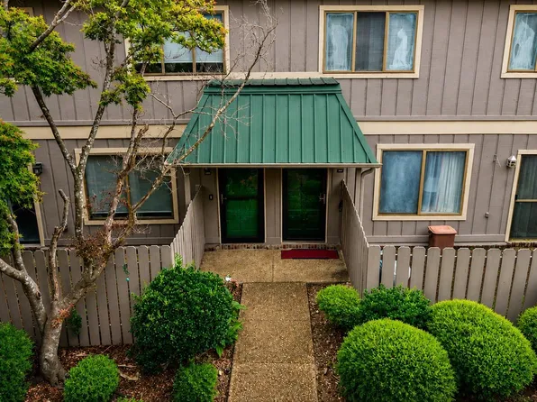 2225 Golf Rd SW APT 406, Huntsville, AL 35802
