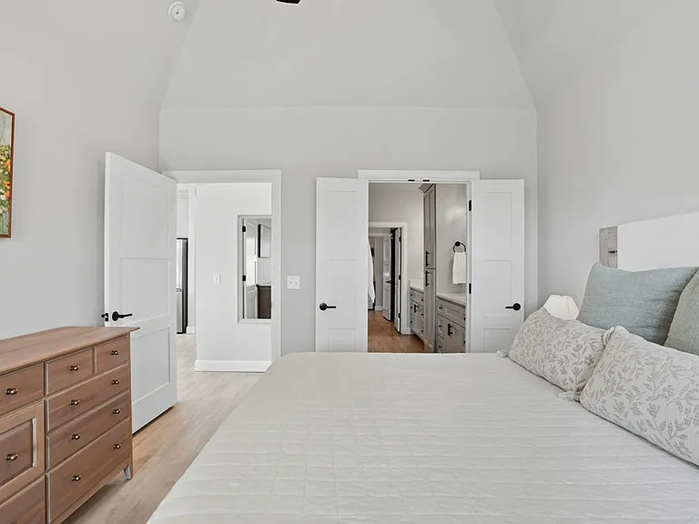 4200 Abbey Park Dr — Photo 32