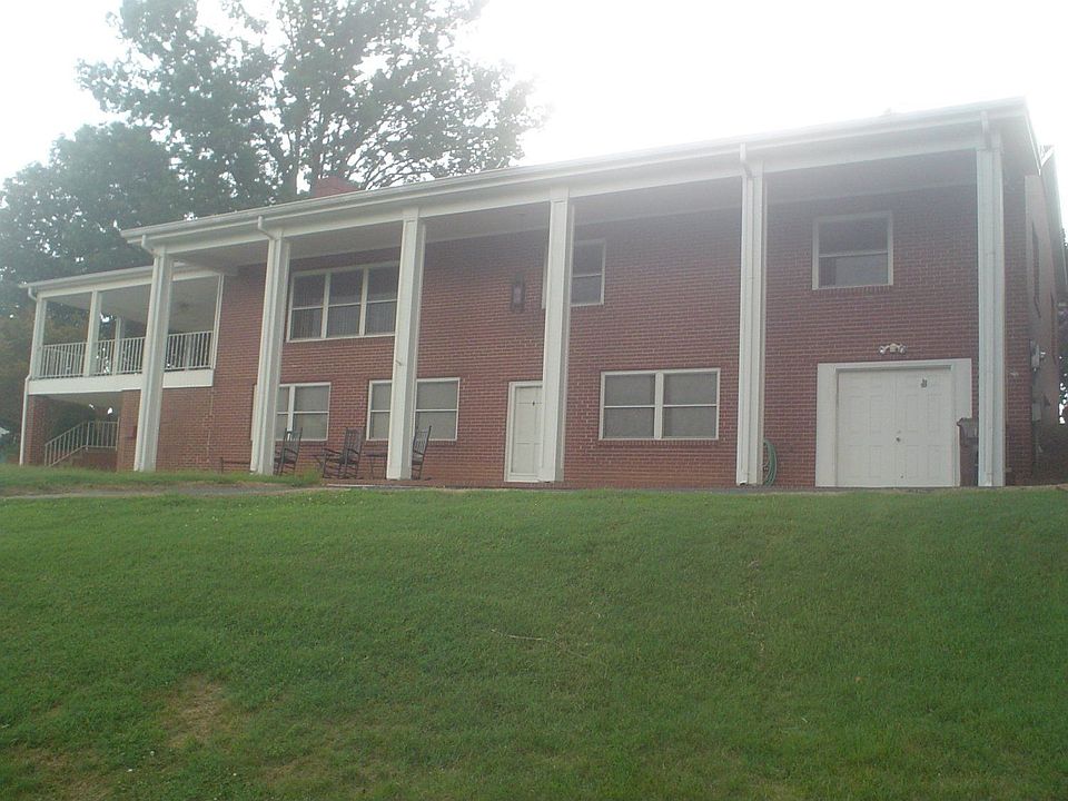 For Sale: 6736 Lakeview Terrace, Hickory, NC 28601