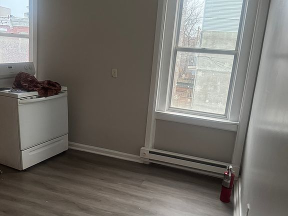 5th image of 1227 S 27th St #1
