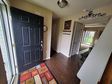 5th image of 337 Hennepin Dr
