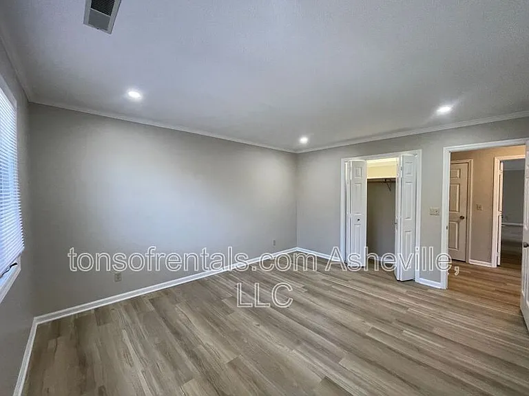 115 Bent Tree Dr #4 — Photo 16