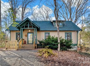 410 S Cherokee Ave, Black Mountain, NC 28711