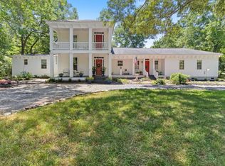 121 Dolphin Ln, Sneads Ferry, NC 28460