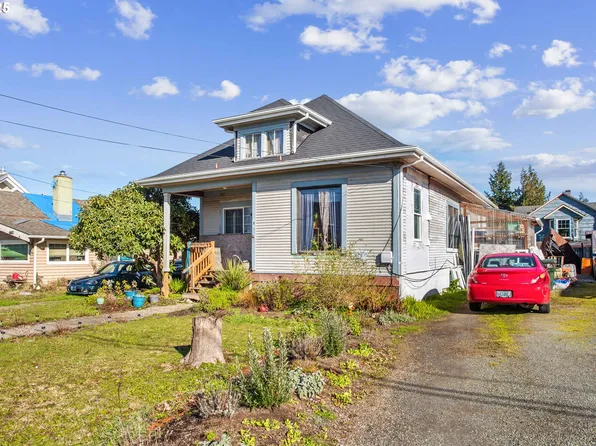 2671 Sheridan Ave, North Bend, OR 97459