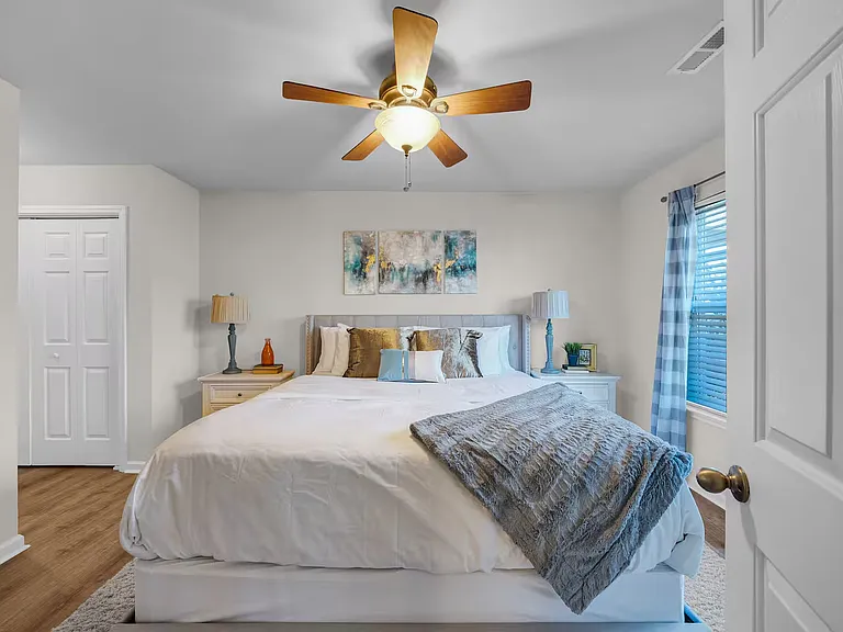 8017 River Gold Ln — Photo 8