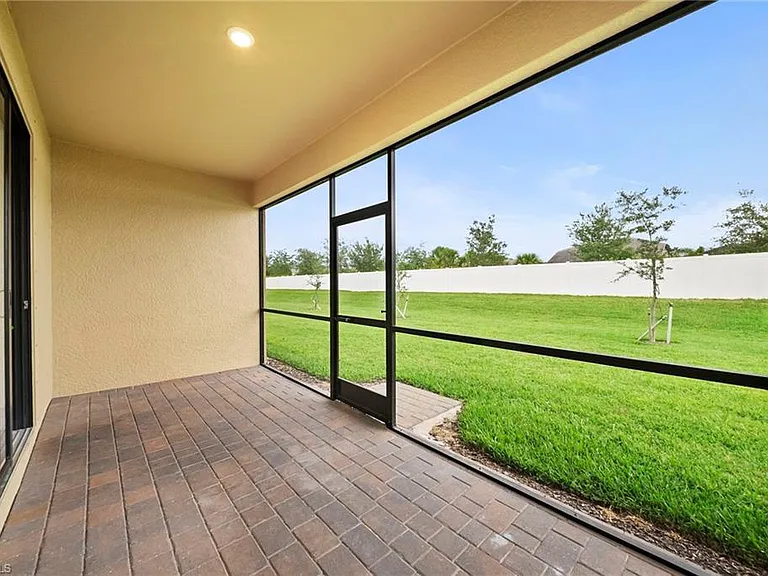 14836 Palamos Cir — Photo 24