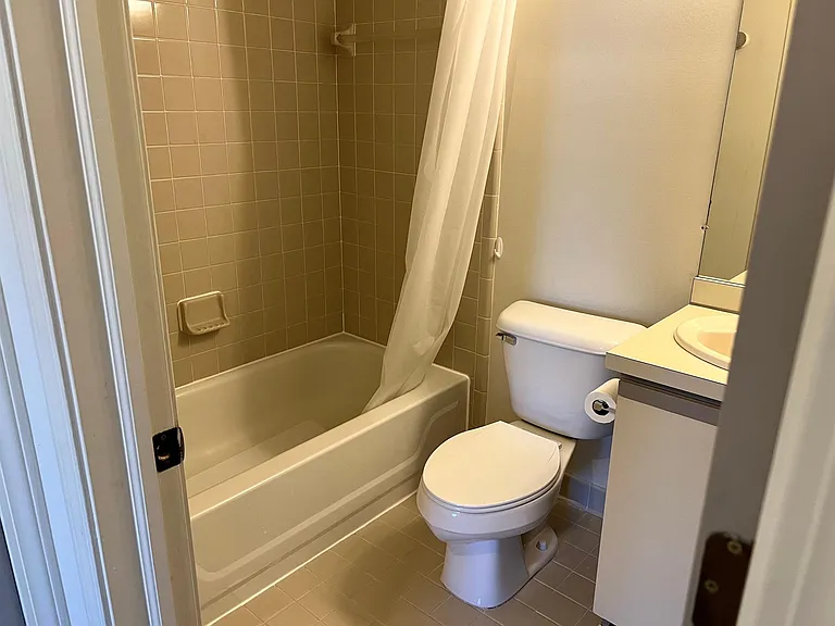 1629 Glenbrooke Ct — Photo 16