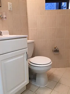 Rented by Meraki Realty LLC | media 10