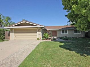 692 Riverlake Way, Sacramento, CA 95831