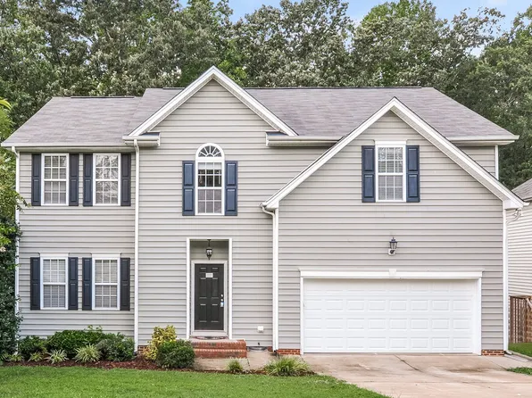 136 Roan Dr, Garner, NC 27529