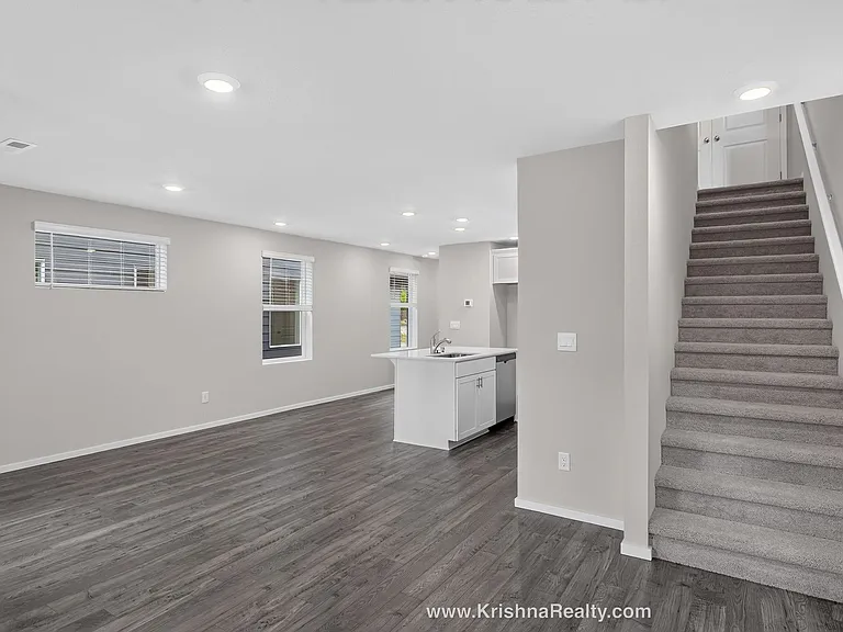 12214 NE 14th St — Photo 9