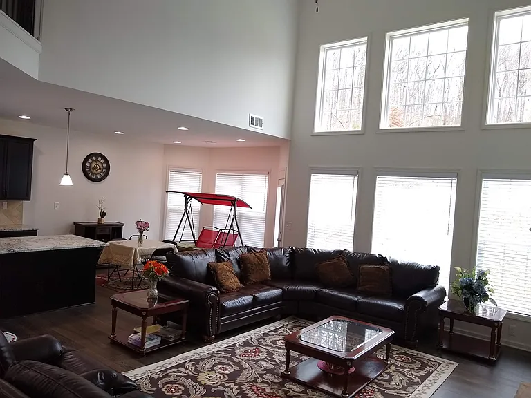 1845 Glen Shady Blvd — Photo 6